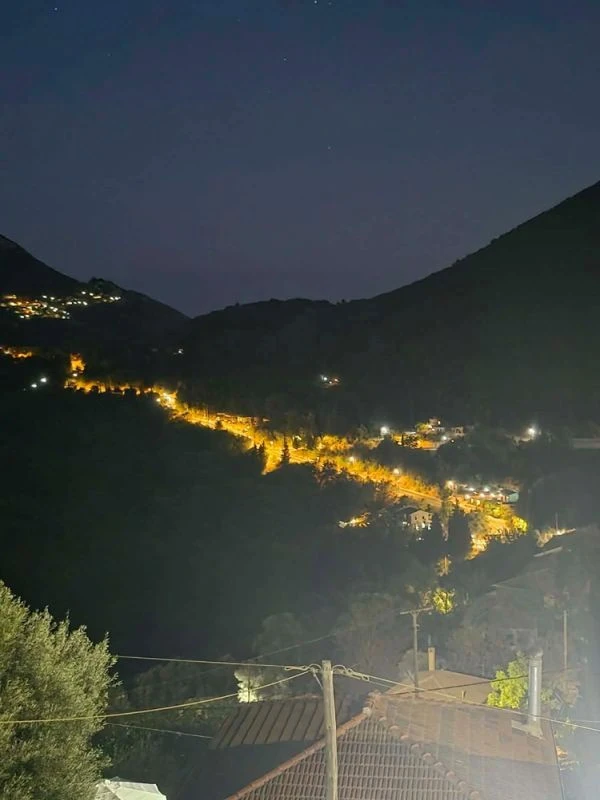 dromoi-fota-fotistika-somata-eparxiaki-odos-ergo-tameio-anakampsis-septemvrios-2026-330461.jpg?v=0