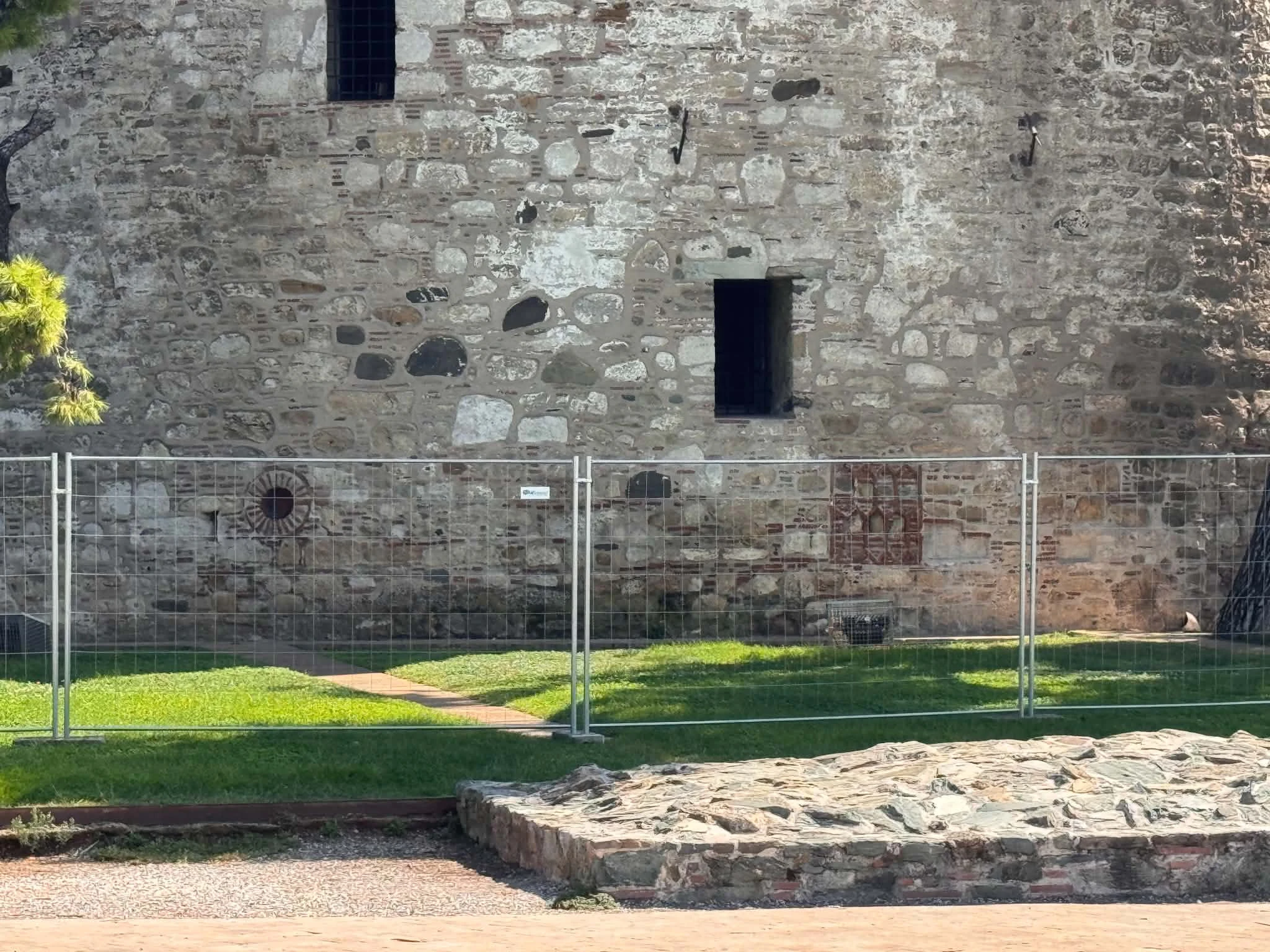 lefkos-pyrgos-ergotaksio-2.jpg?v=0