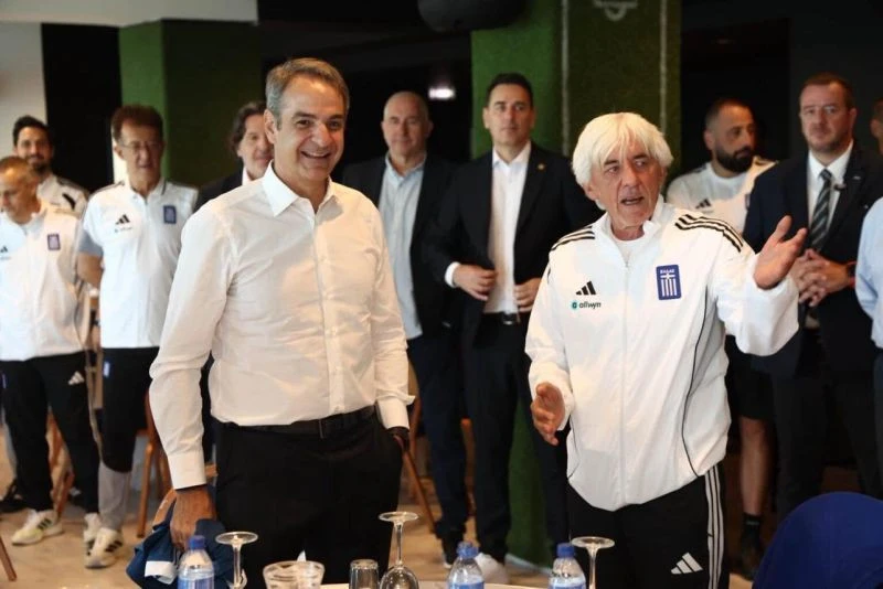 mitsotakis-ethniki2.jpg