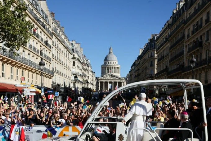 paris-pope-leon.jpg