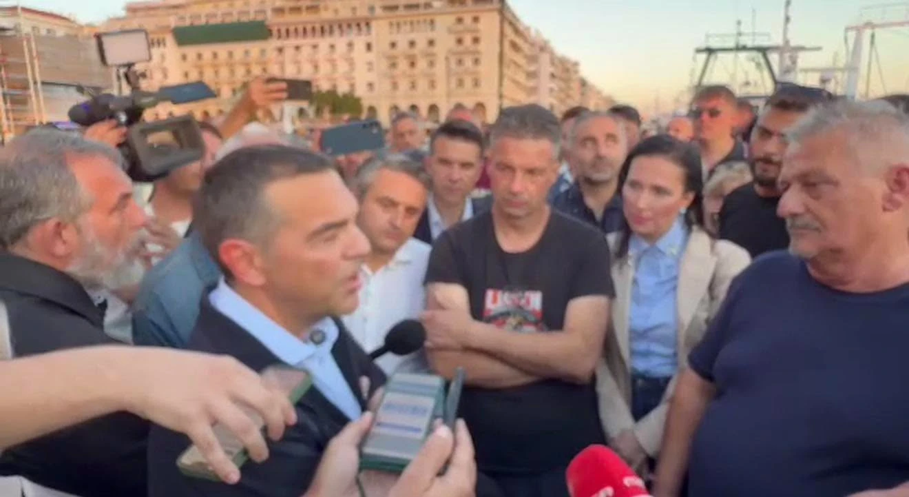 tsipras-alieis-thessaloniki-2.jpg?v=0