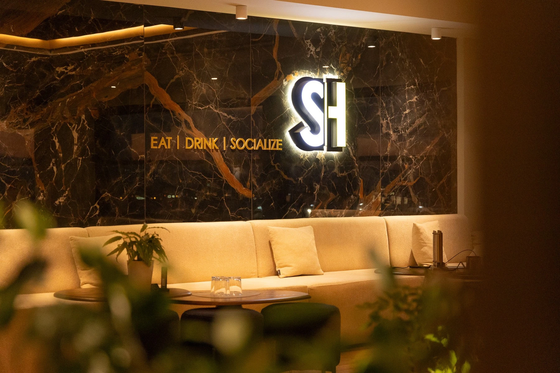 social-house-24.jpg?v=0