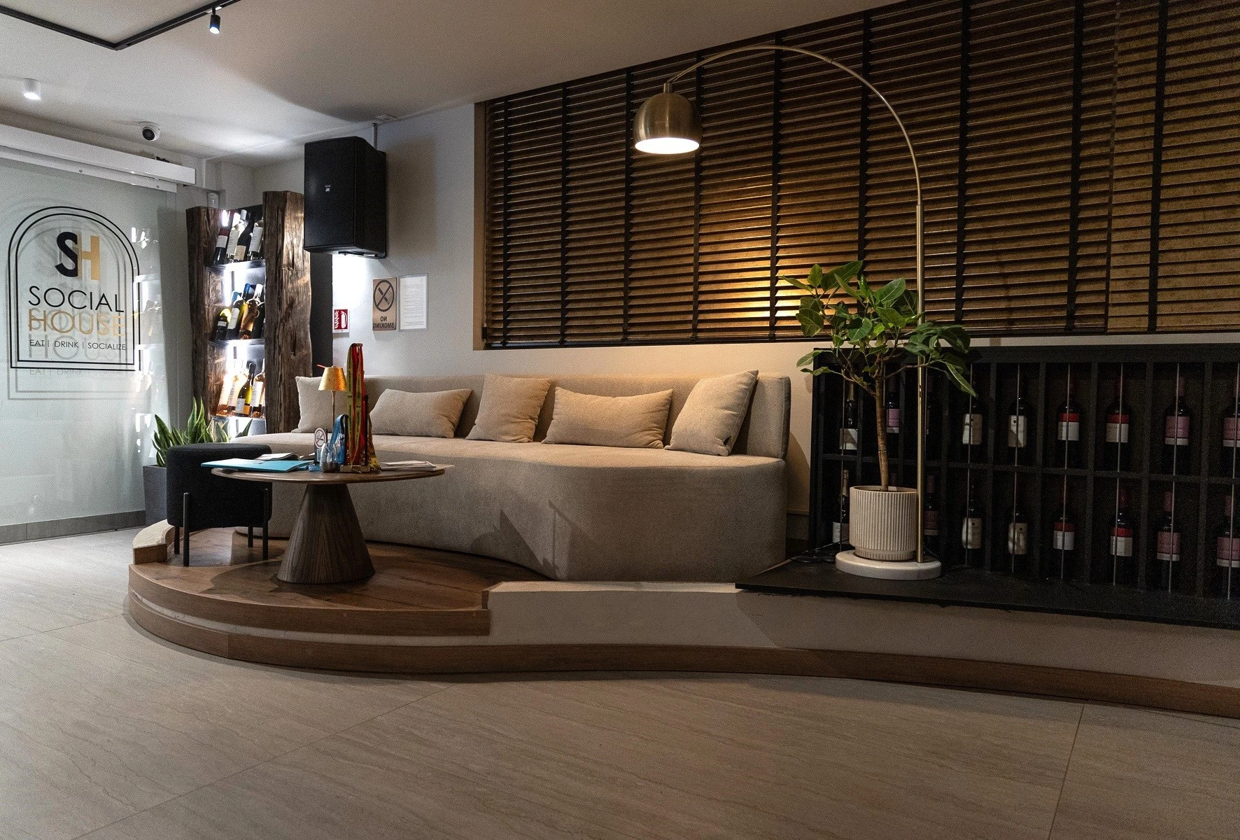 social-house-7.jpg?v=0