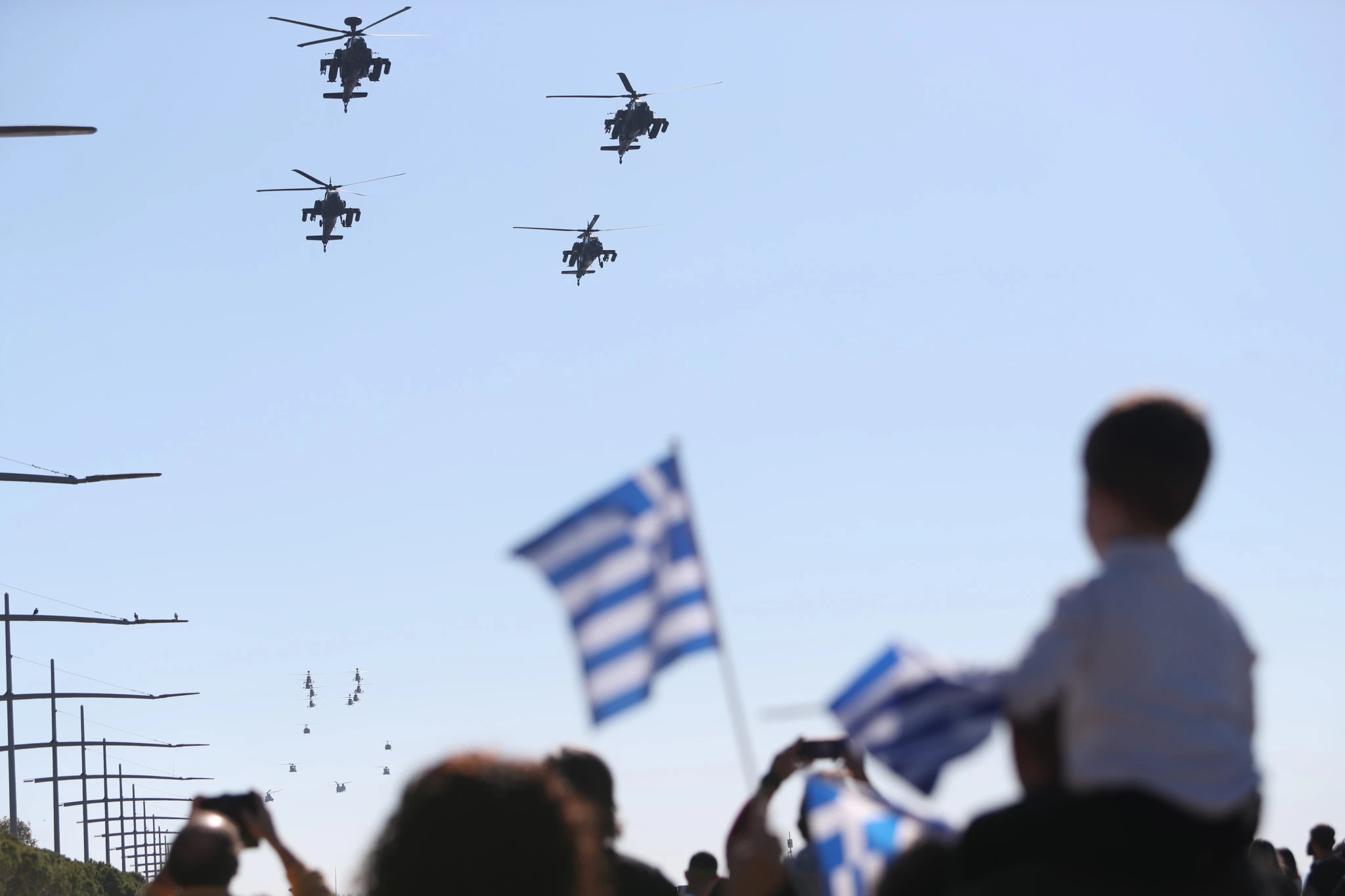 Στρατιωτική παρέλαση στη Θεσσαλονίκη για την Εθνική Επέτειο της 28ης Οκτωβρίου 1940 (ΒΑΣΙΛΗΣ ΒΕΡΒΕΡΙΔΗΣ/ΜΟΤΙΟΝΤΕΑΜ)