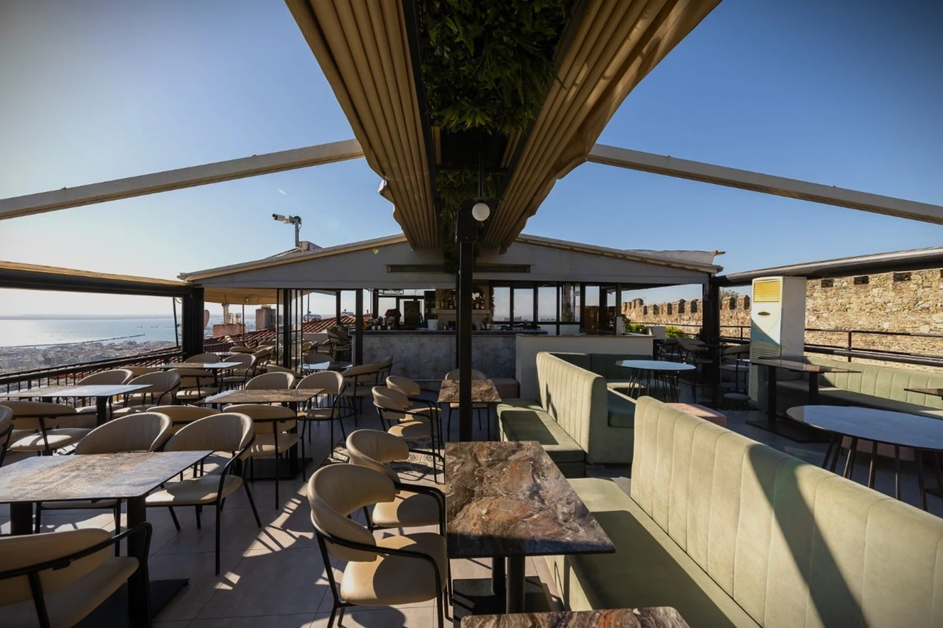 castra-terrace-bar-14.jpg?v=0