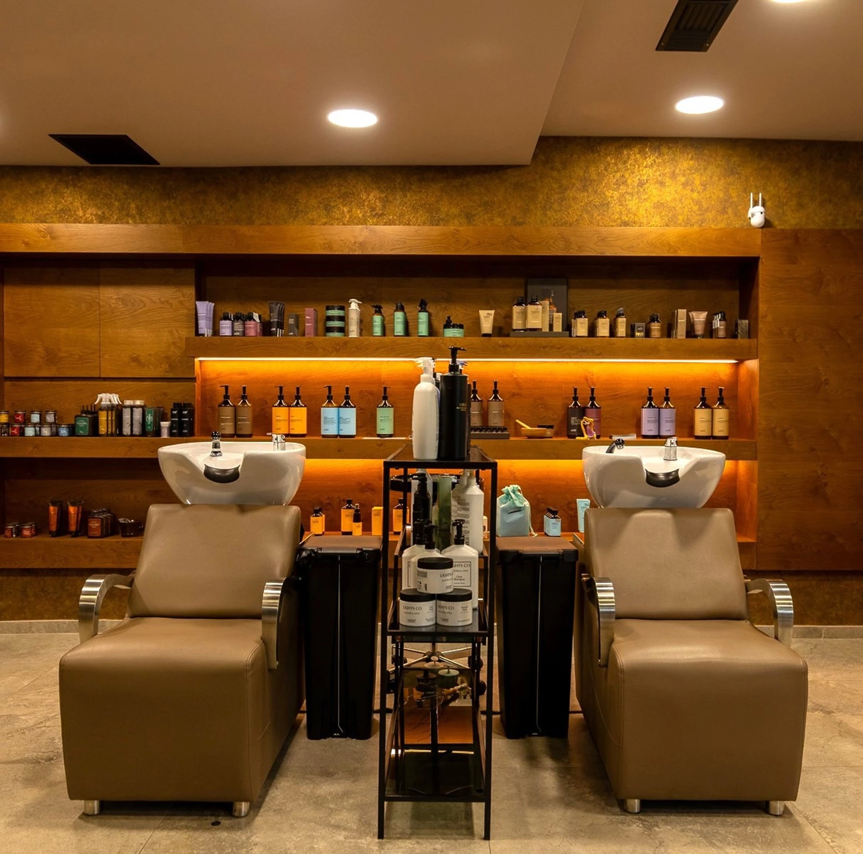 chares-hair-boutique-17.jpg?v=0