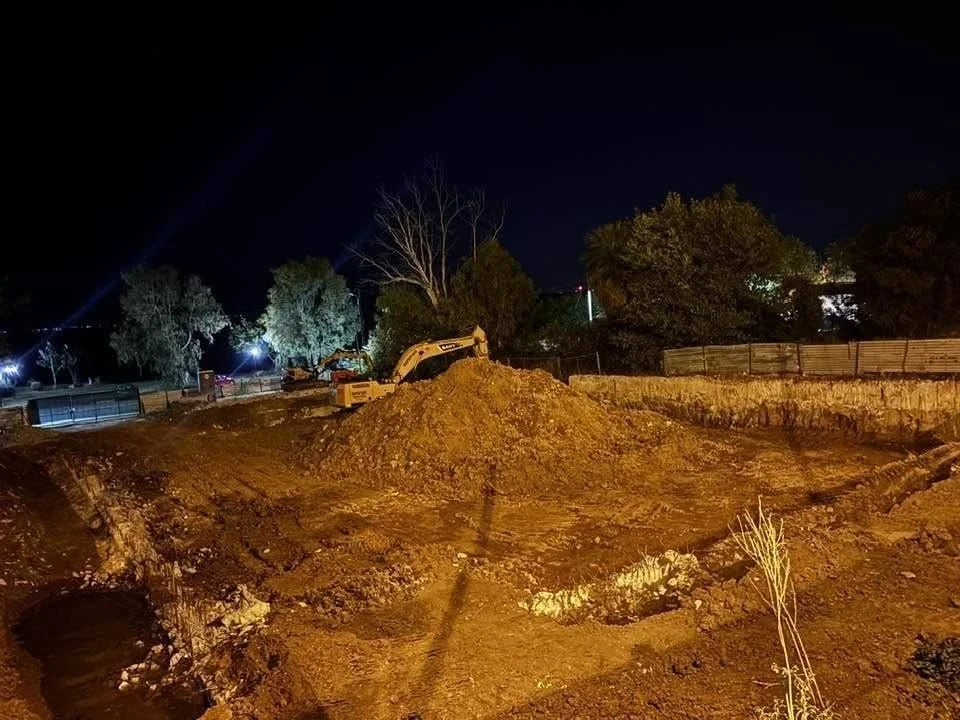 panagia-oikopedo-kalamaria-krini-plastira-3.webp?v=0