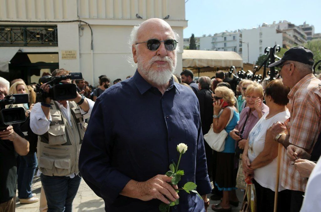 kideia-laurenti-maxairitsa-savvopoulos.jpg