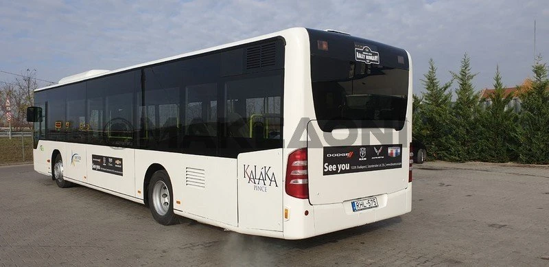 bus11.jpg