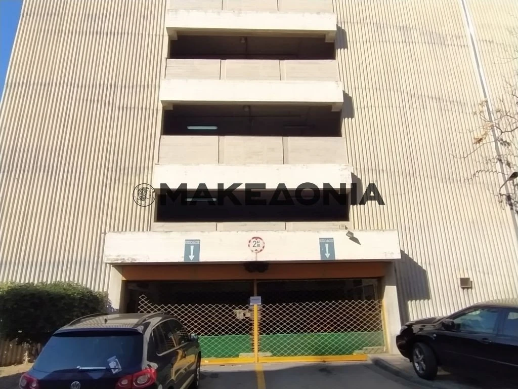 parking.jpg