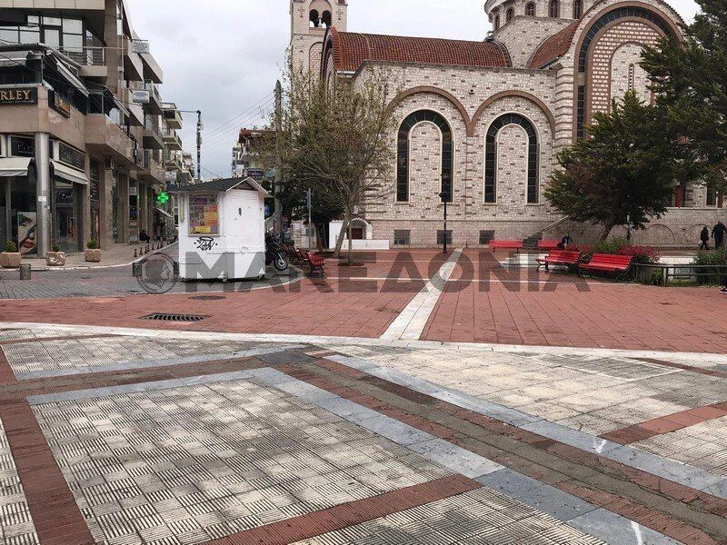 euosmos-plateia-02.jpg