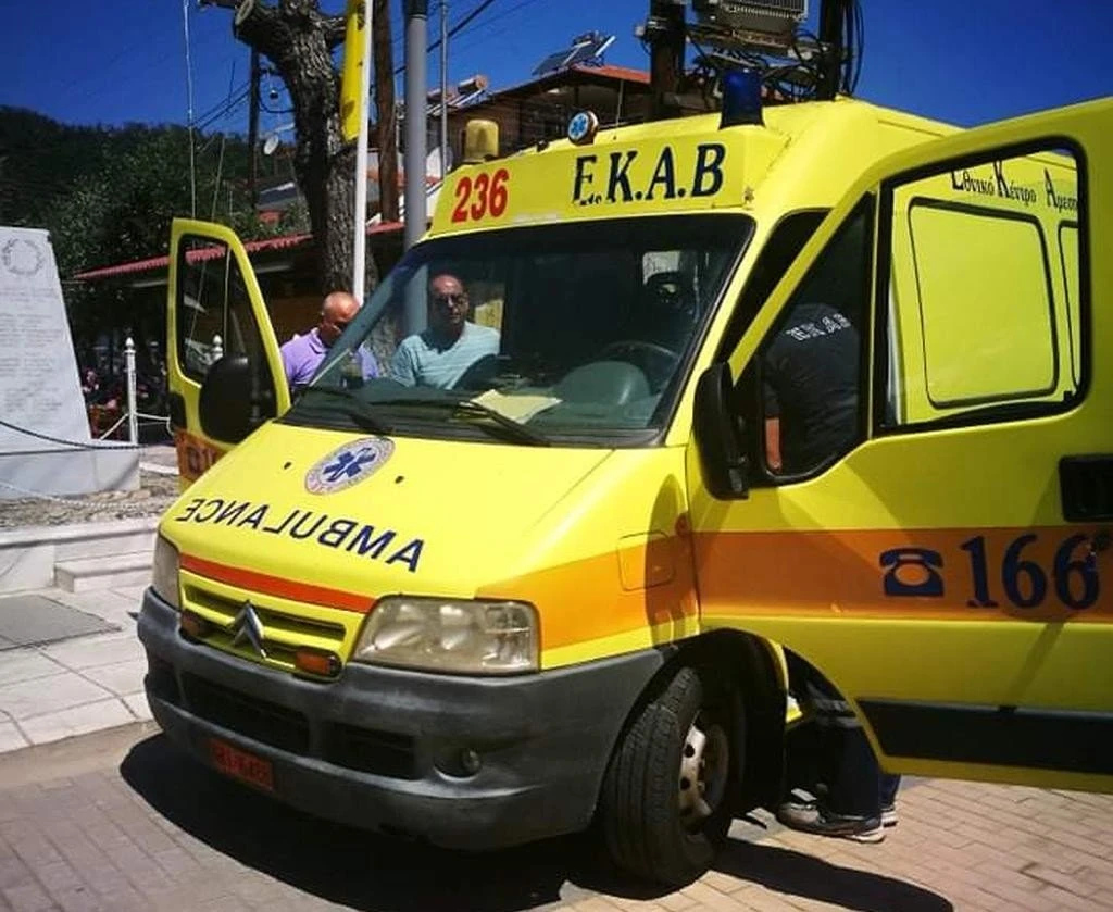 ekab-asthenoforo-dimos-sithonias.jpg