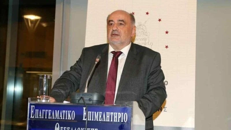 mixalis-zorpidis-eeth.jpg