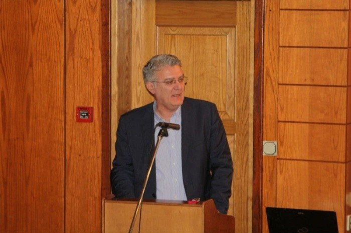 savvas-ionnahs.jpg