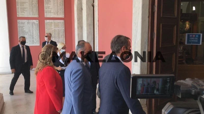mitsotakis-ymath3.jpg