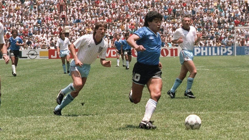 diego-armando-maradona.jpg?v=0
