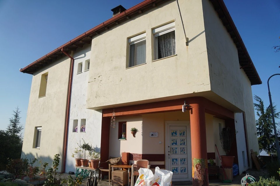diktyo-elliniko-paidiko-xorio-filyro2.jpg
