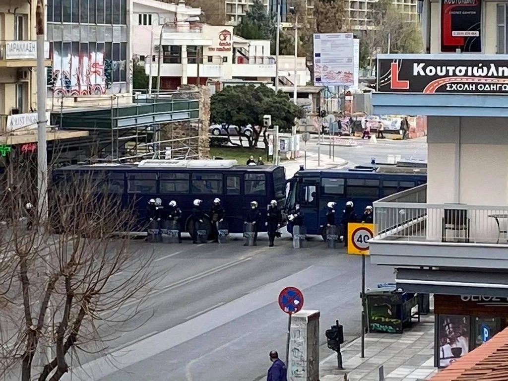 poreia-foitites-apth5.jpg