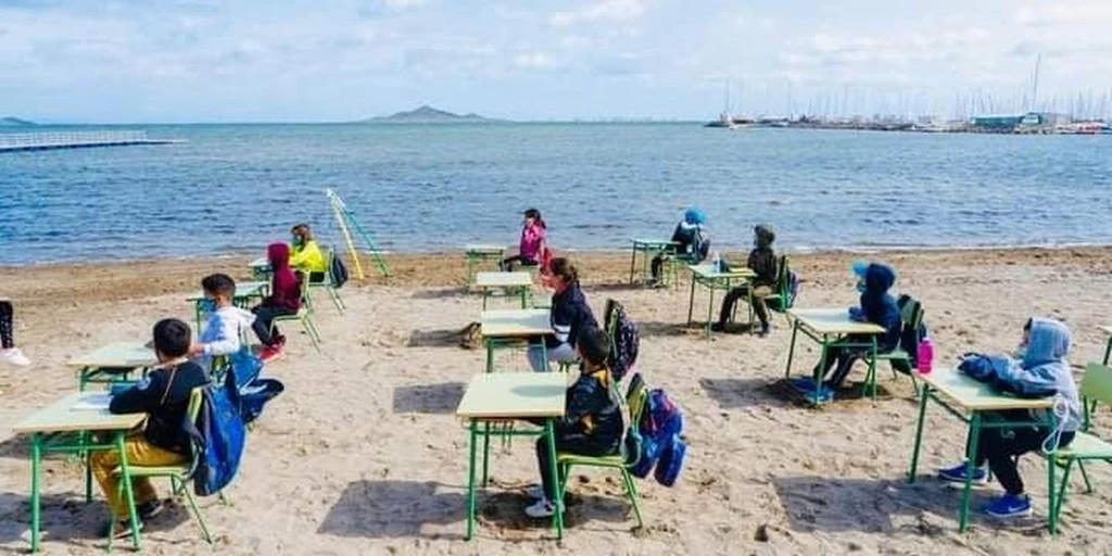 murcia-mathima-paralia-covid.jpg