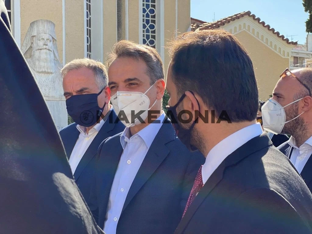 mitsotakis-kalamaria-pontioi2.jpg