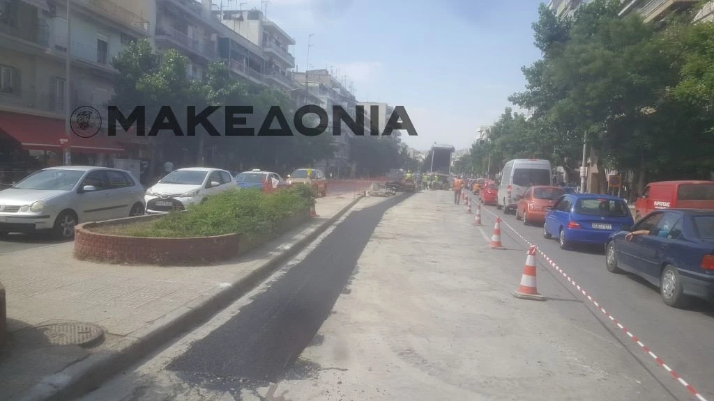 karamanli-erga-metro-dei-deddhe2.jpg