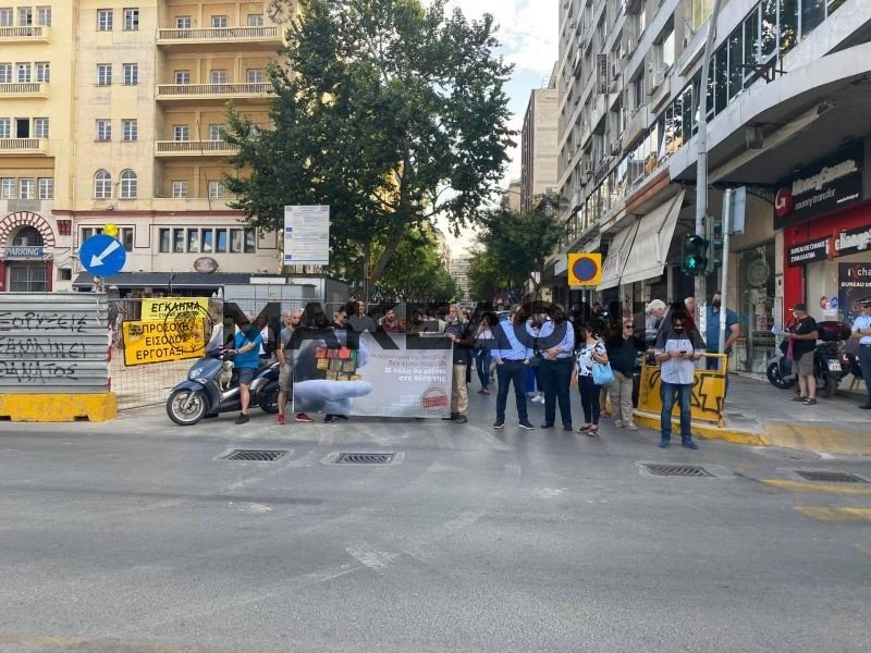 arxaiologoi-venizelou2.jpg