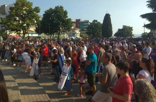 sugkentrosi-poreia-antiemvoliaston-kavala.jpg