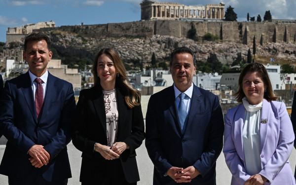 Τετραμερής για την ενέργεια: Συμφωνία για τη διεύρυνση του Κάθετου Διαδρόμου