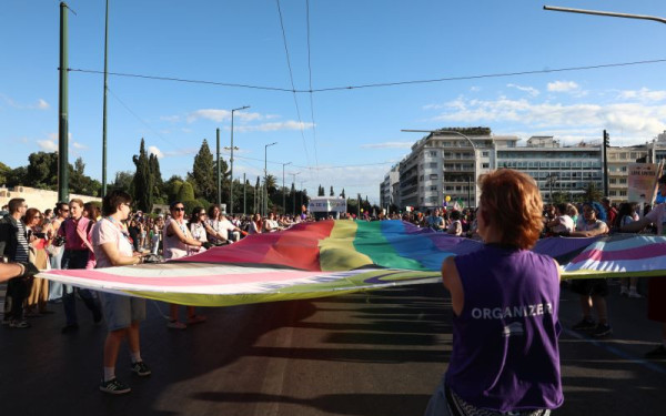 Athens Pride: Χιλιάδες στους δρόμους της Αθήνας με μηνύματα ισότητας και συμπερίληψης