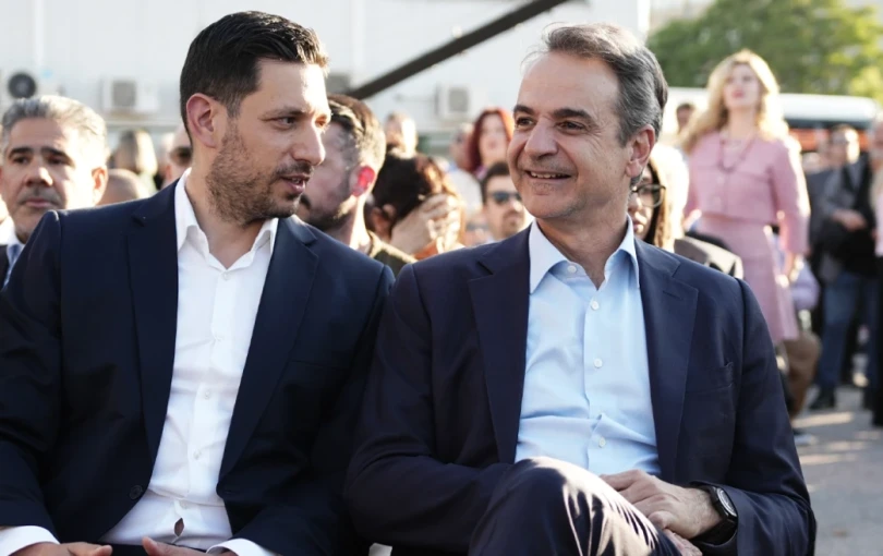 Ο Ιούνιος, ο νέος Γραμματέας, ο πολύ μίνι ανασχηματισμός και ο Σαμαράς. Γράφει ο Μποξέρ*