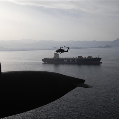 Στενά του Ορμούζ:  Η Ουάσινγκτον προειδοποιεί ναυτιλιακές να μην πληρώνουν με οποιαδήποτε μορφή το Ιράν