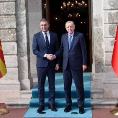 Βόρεια Μακεδονία–Τουρκία: Στο επίκεντρο επενδύσεις και στρατηγική συνεργασία στη συνάντηση Μίτσκοσκι–Ερντογάν