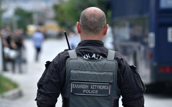 Υπέρ των αυξήσεων σε όλους τους ένστολους τάσσονται Γεωργιάδης, Κικίλιας, Πλεύρης