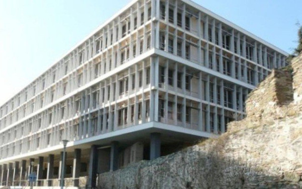 Θεσσαλονίκη: Καταδικάστηκε 70χρονος για σεξουαλική παρενόχληση 19χρονου μέσα σε εκλογικό κέντρο