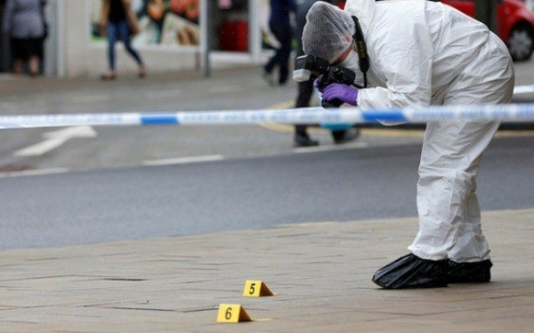 Βρετανία: Δύο έφηβοι συνελήφθησαν μετά τη δολοφονία με μαχαίρι ενός 14χρονου