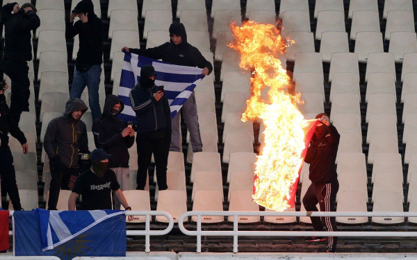 Ούτε στις κερκίδες, ούτε πουθενά