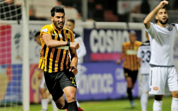 Σε δημοπρασία η φανέλα του Γιουνές