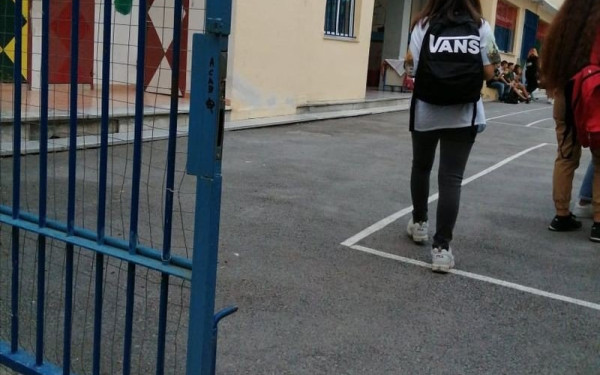 Οι δήμοι της κεντρικής Μακεδονίας ζητούν να τους επιστραφούν από την κυβέρνηση τα ενοίκια για τα σχολεία