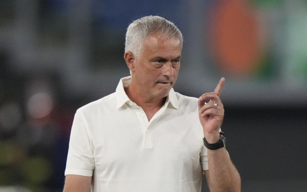 Τουρκία: Τίτλοι τέλους στη συνεργασία της Φενέρμπαχτσε με τον Μουρίνιο