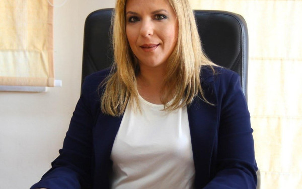 Μ. Συρεγγέλα: Το περιπολικό είναι και ταξί και ασθενοφόρο, αν χρειαστεί