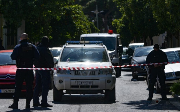 Συνελήφθησαν 10 άτομα από την Αντιτρομοκρατική - Είχαν στείλει τον φάκελο βόμβα στα δικαστήρια Θεσσαλονίκης (βίντεο)