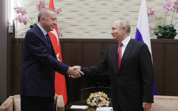 Επιβεβαιώνει το Κρεμλίνο τη συνάντηση Πούτιν - Ερντογάν τη Δευτέρα