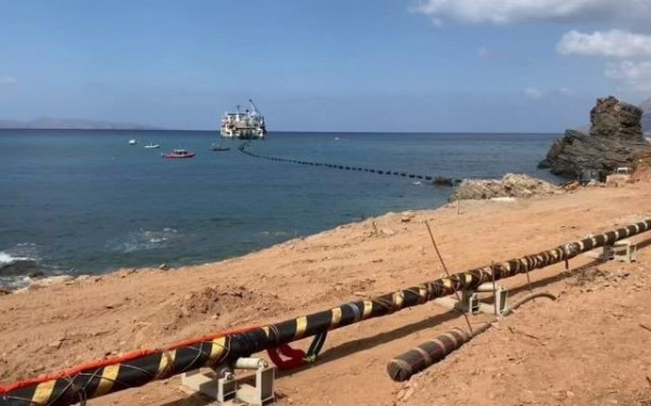 Συμφωνία με την EBRD για τη χρηματοδότηση των πρώτων μελετών της ηλεκτρικής διασύνδεσης Αιγύπτου–Ελλάδας