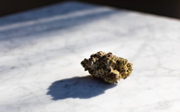 Γερμανία: Νομιμοποιείται από σήμερα η χρήση κάνναβης για ψυχαγωγικούς σκοπούς