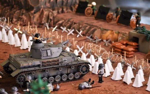 Playmobil διόραμα για το Οχυρό Ρούπελ στο Πολεμικό Μουσείο! (φωτ.)