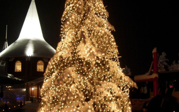 Έναρξη χριστουγεννιάτικων εκδηλώσεων στον δήμο Σιθωνίας