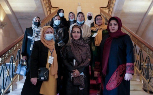 Αφγανιστάν: Ο ανώτατος ηγέτης των Ταλιμπάν ζήτησε από τις γυναίκες να φορούν μπούρκα δημοσίως