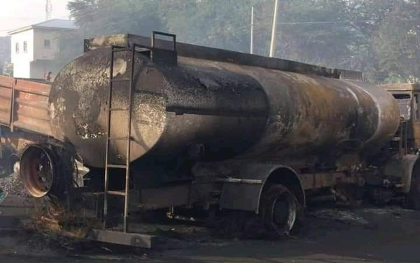 Φρίκη στη Σιέρα Λεόνε - Στους 144 ανέβηκαν οι νεκροί από την έκρηξη βυτιοφόρου (βίντεο)