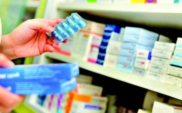 ΦΣΘ: «Στο κόκκινο» παραμένουν οι ελλείψεις φαρμάκων - Οι λύσεις που προτείνει