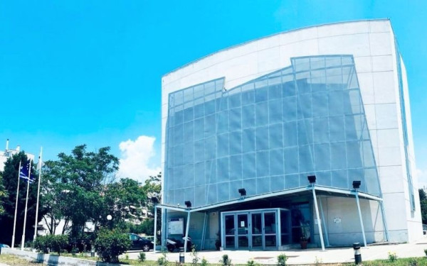 Θέατρο "Μίκης Θεοδωράκης": Το Σάββατο η τελετή έναρξης του πολυλειτουργικού κέντρου στο Κορδελιό (Φωτ.)